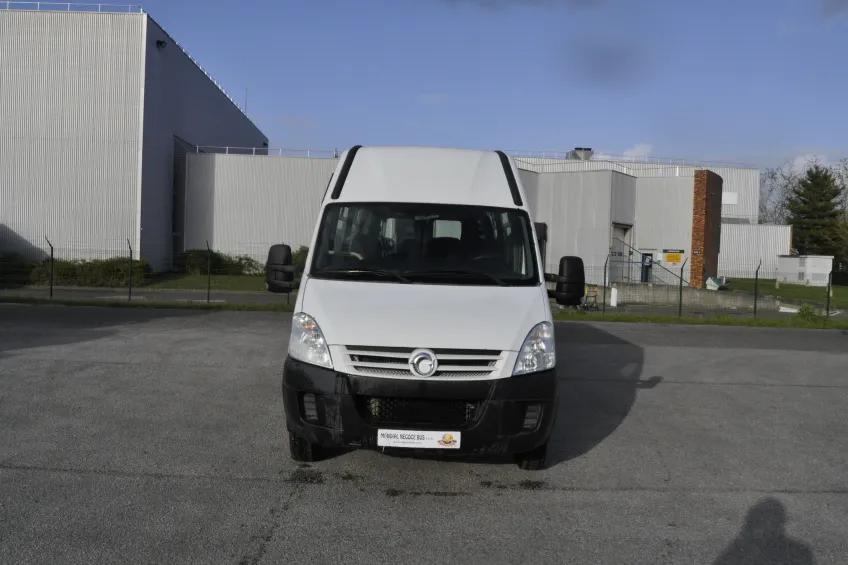 Iveco  Iveco 50C18